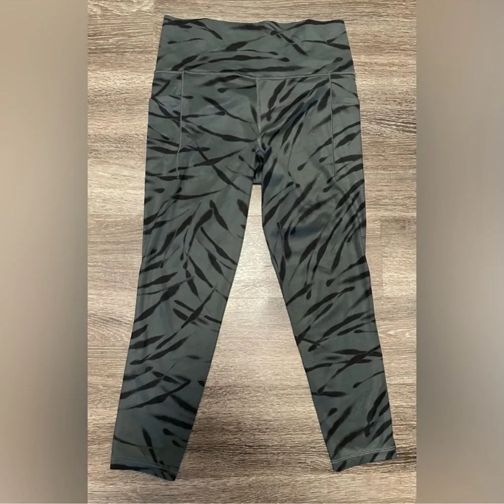 Athleta excellent gray